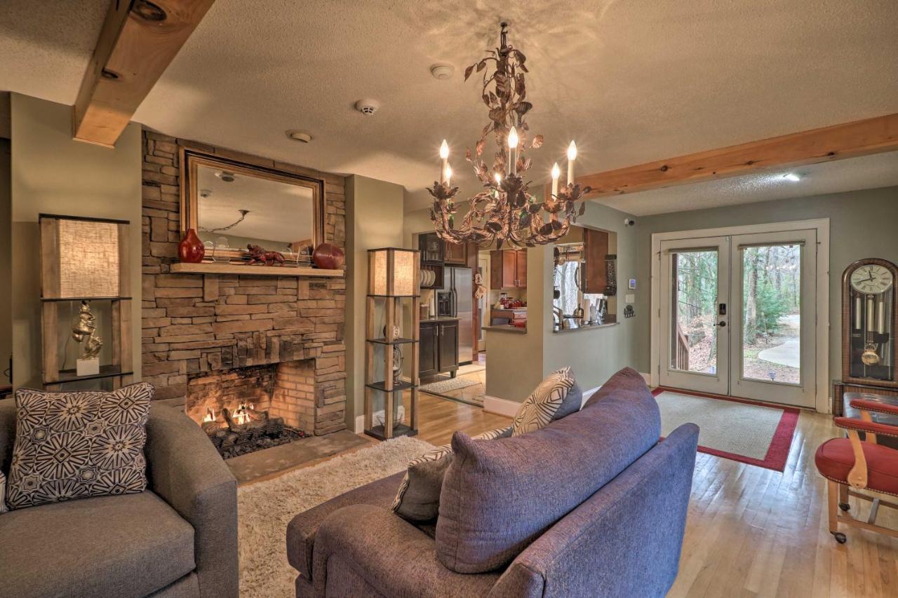 Cozy Conyers Cabin With Fireplace And Pool Table! Eksteriør bilde