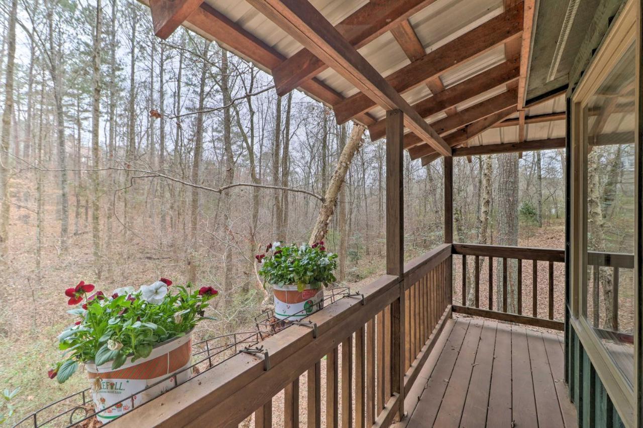 Cozy Conyers Cabin With Fireplace And Pool Table! Eksteriør bilde